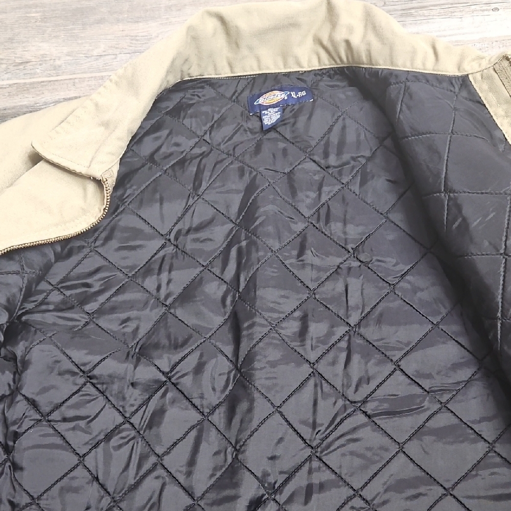 Dickies Beige Quilted Jacket - Picture 5 of 8